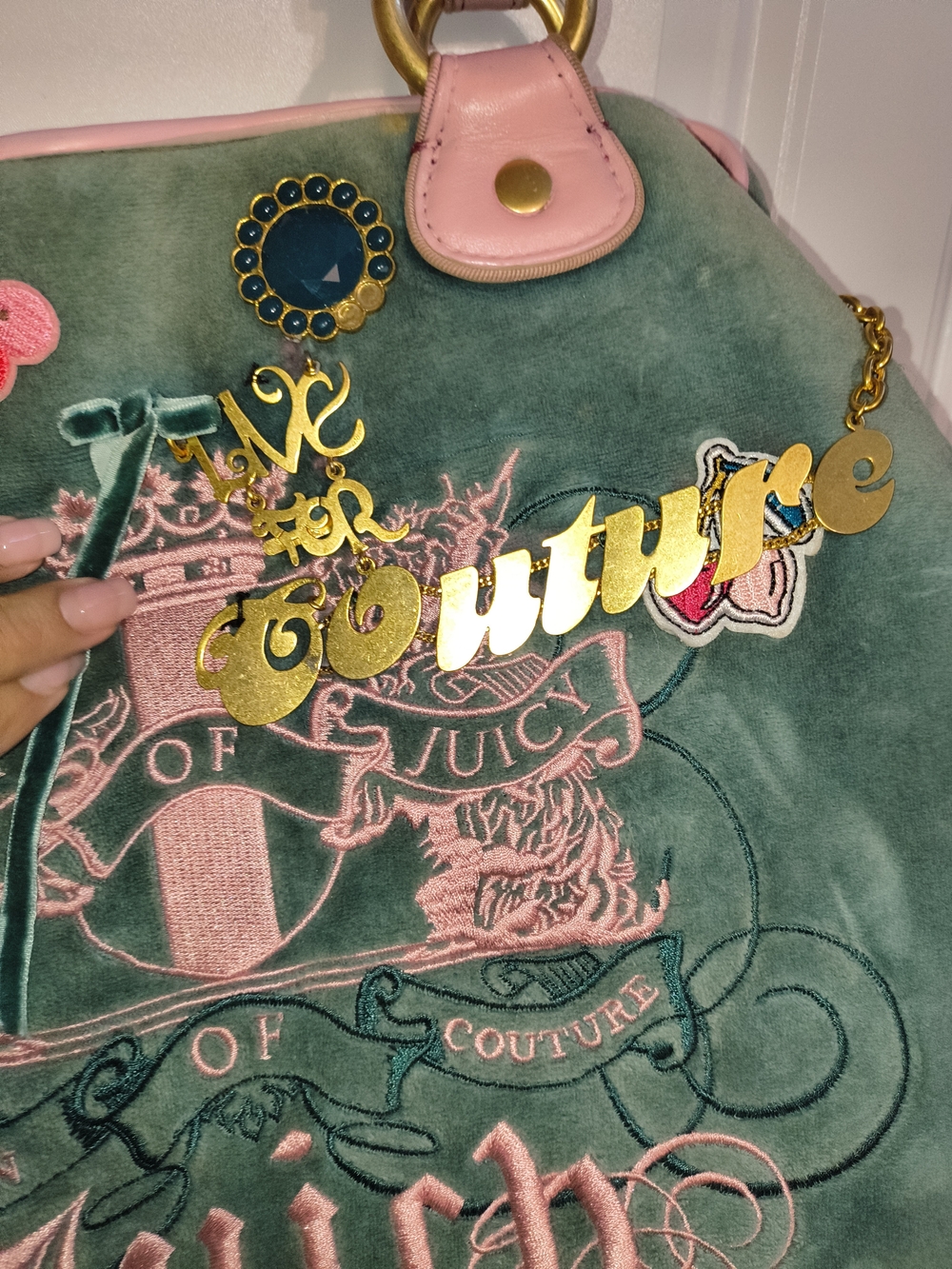 Juicy Couture Green Velvet Tote with Pink Leather Handles and Embroidered Crest - Picture 11 of 12